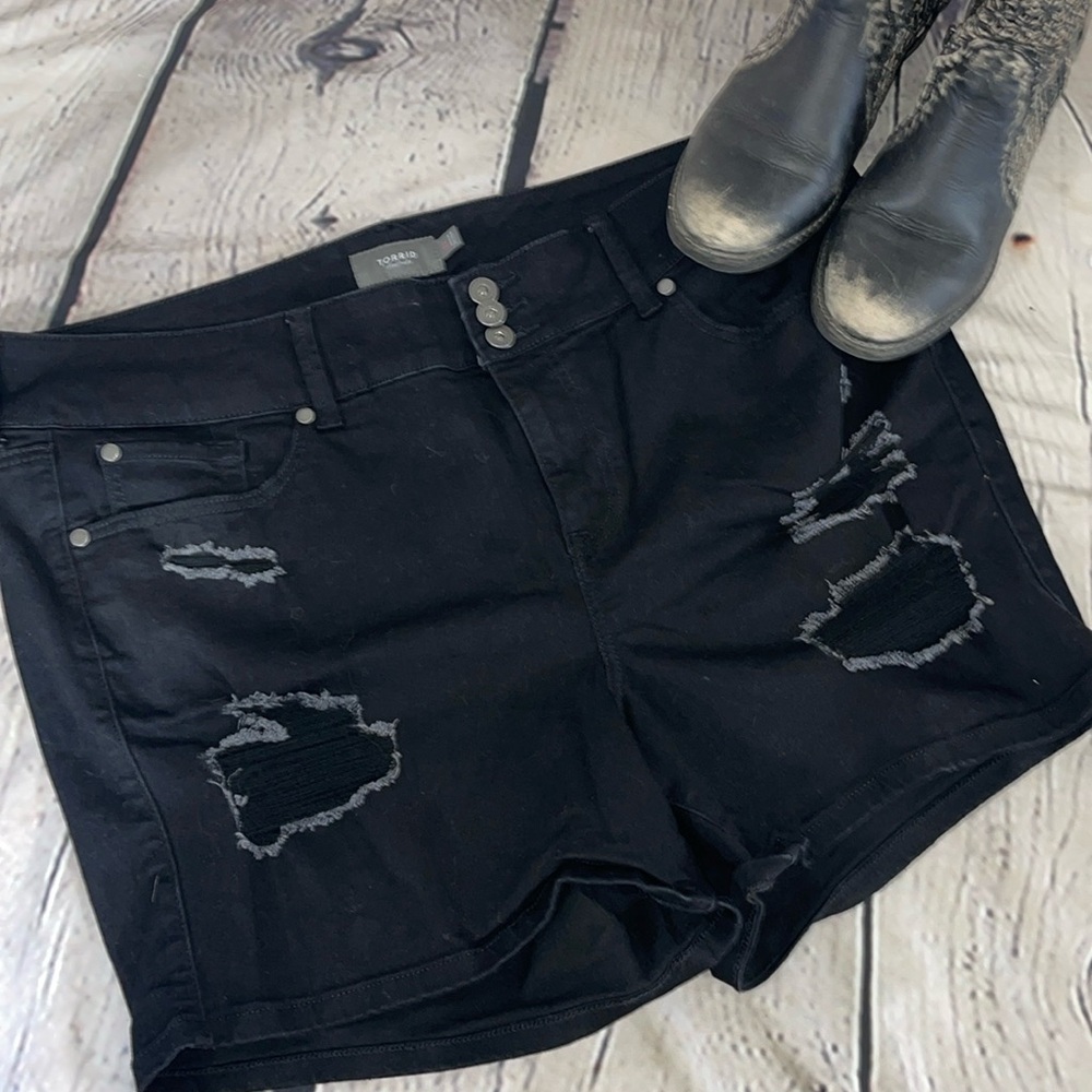 torrid Black Distressed Denim Jean Shorts size 22